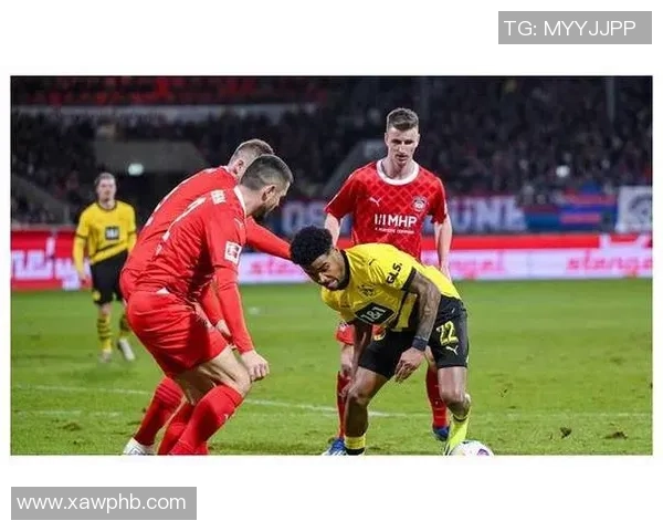 意甲大战：多特蒙德狂胜莱比锡五球引发全场震撼