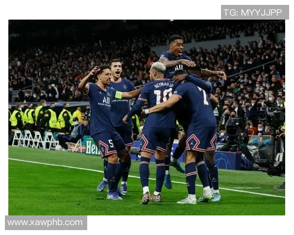 欧冠激战：巴黎圣日耳曼小胜皇马红牌争议引发全场热议与战术分析