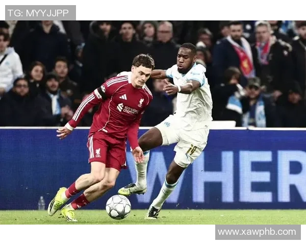 英超激战利物浦与切尔西握手言和补时进球引发全场狂欢与转会传闻