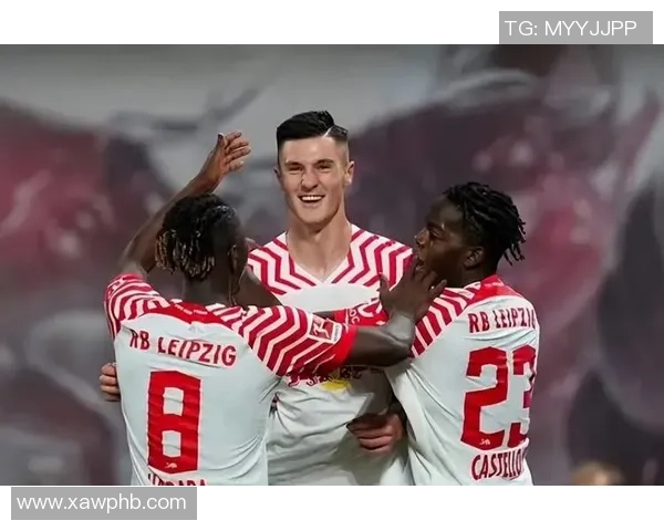 国王杯激战：拜仁与那不勒斯战成平局绝杀瞬间震撼全场数据分析