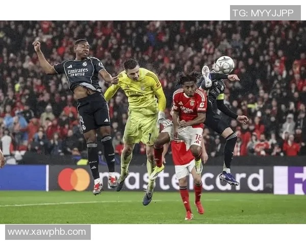 意甲赛场惊现冷门本菲卡与波尔图激战成平局引发球迷热议 意甲赛场惊现冷门本菲卡与波尔图激战成平局引发球迷热议