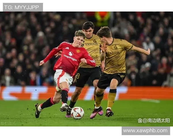 中超精彩对决波尔图逆转曼联帽子戏法引发全场狂欢战术分析揭秘