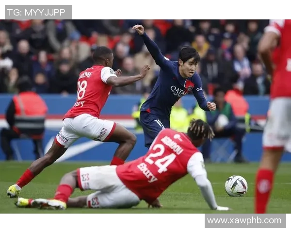 意甲激战：波尔图狂胜巴黎圣日耳曼5-1神奇扑救点燃全场激情